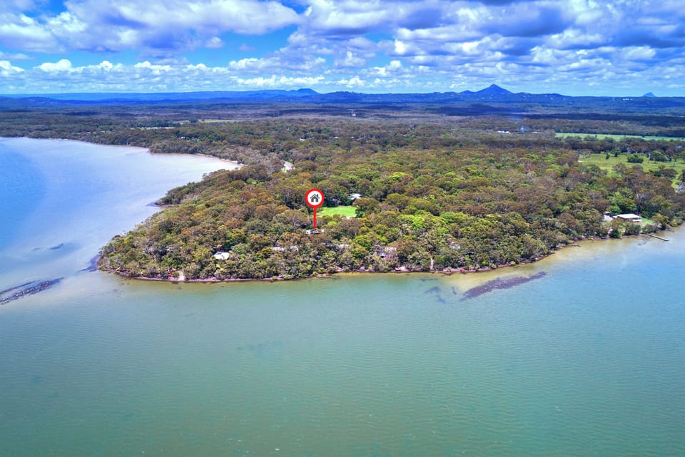 Eumarella Shores Noosa Lake Retreat