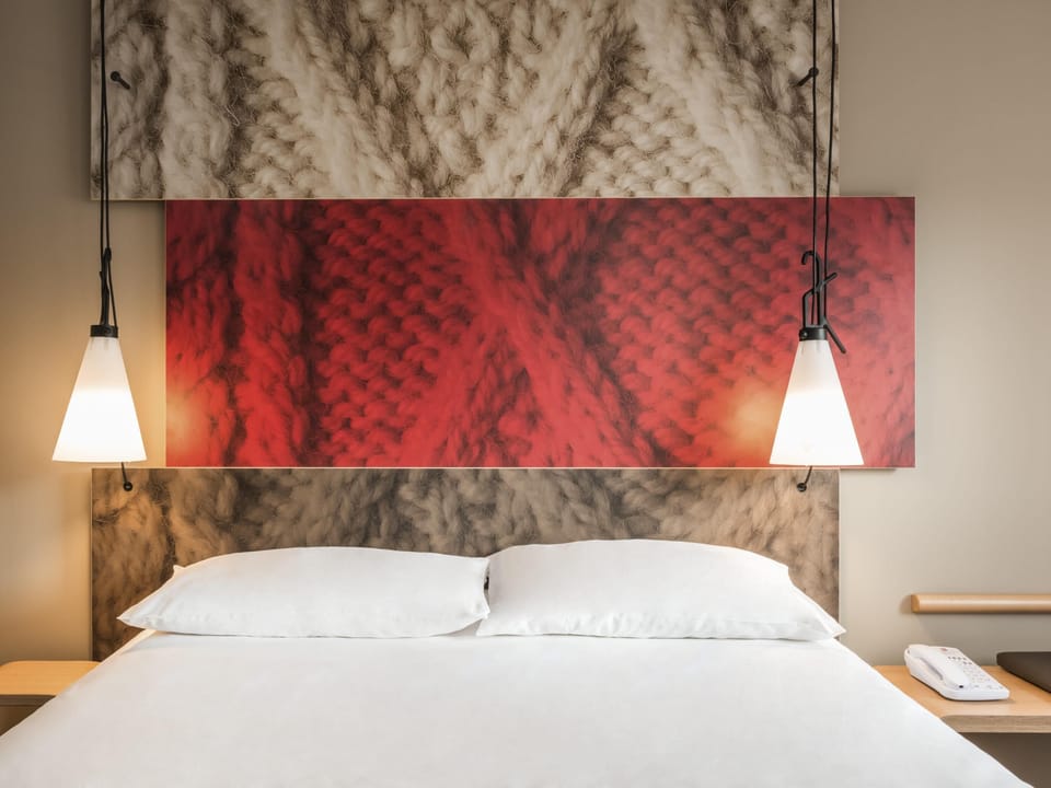 Standard Room, 1 Twin Bed | Premium bedding, desk, soundproofing, iron/ironing board