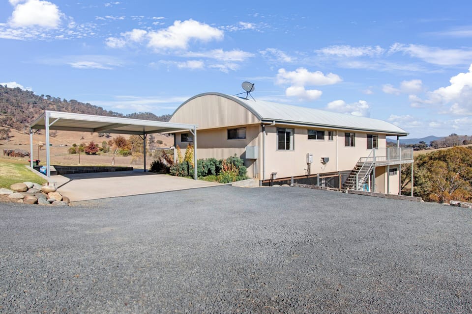 Yellowbox with undercover carport