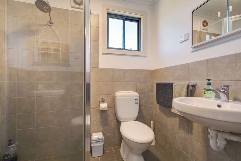 Ensuite bathroom downstairs