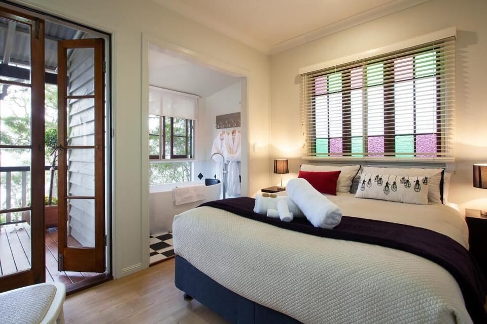 Treetops bedroom and bath