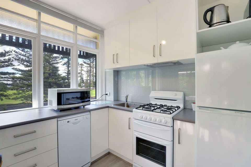 large full size kitchen with full size fridge