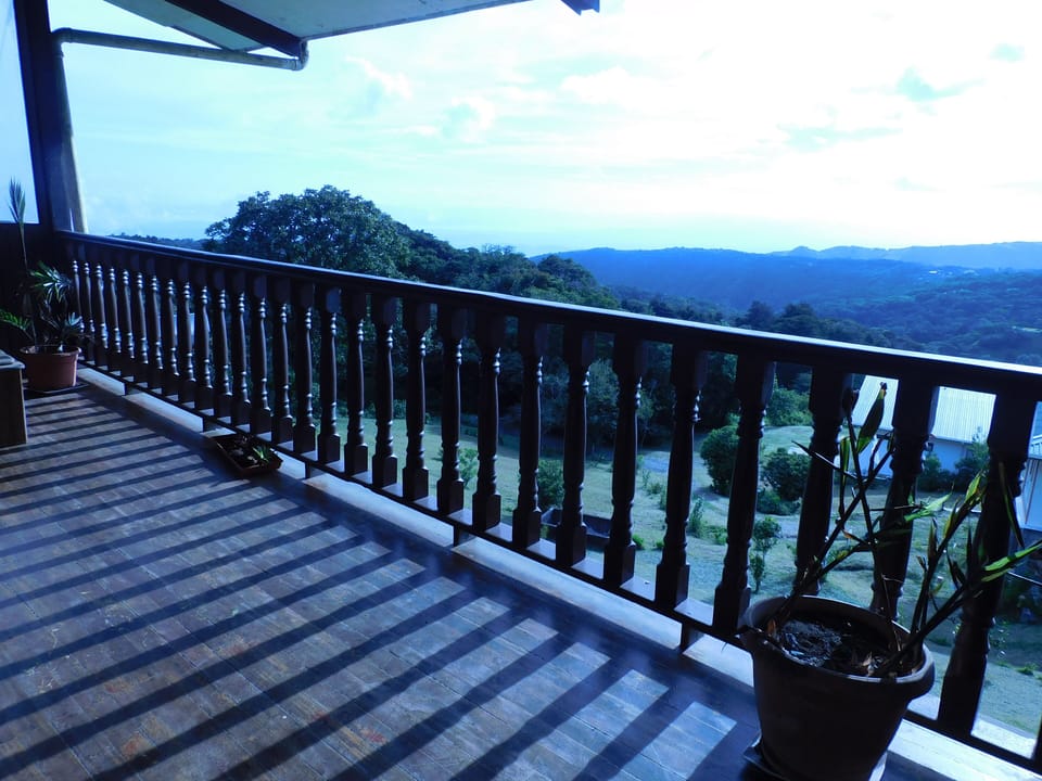Balcony Upstairs 