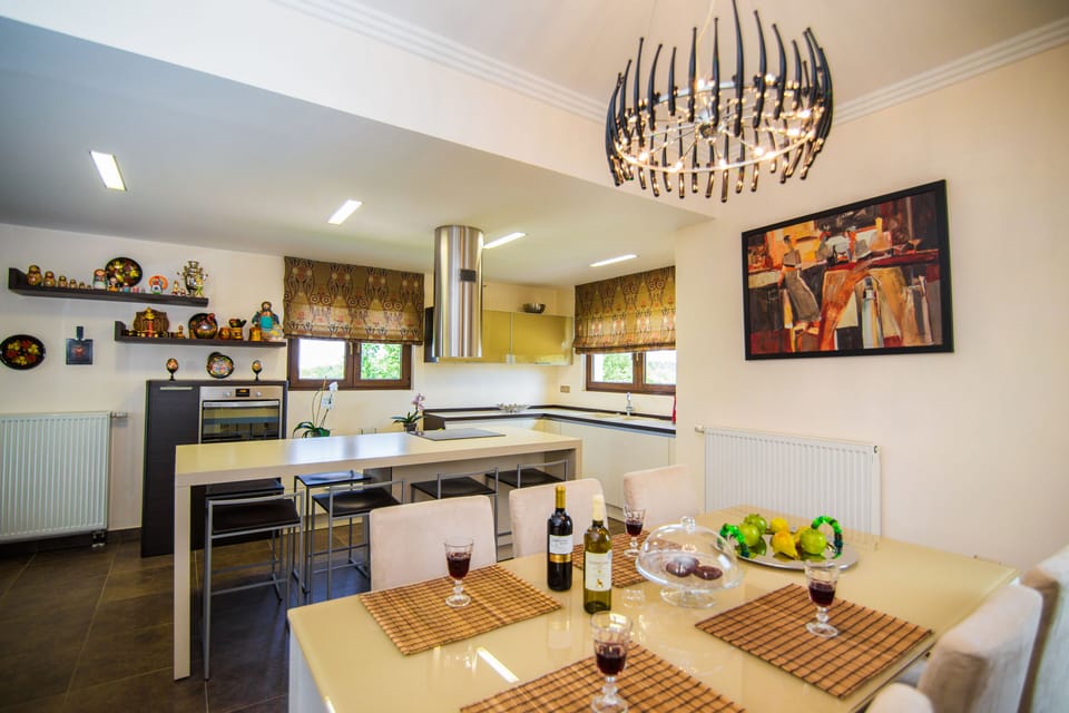 Kitchen area