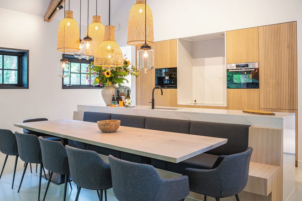 Villa (Cleaning fee + 350 Eur per stay) | In-room safe, desk, soundproofing, iron/ironing board