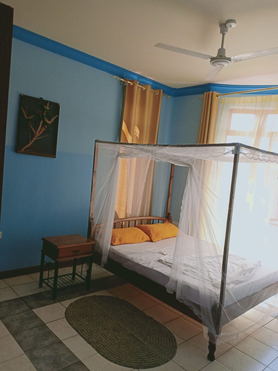 Tiwi room
