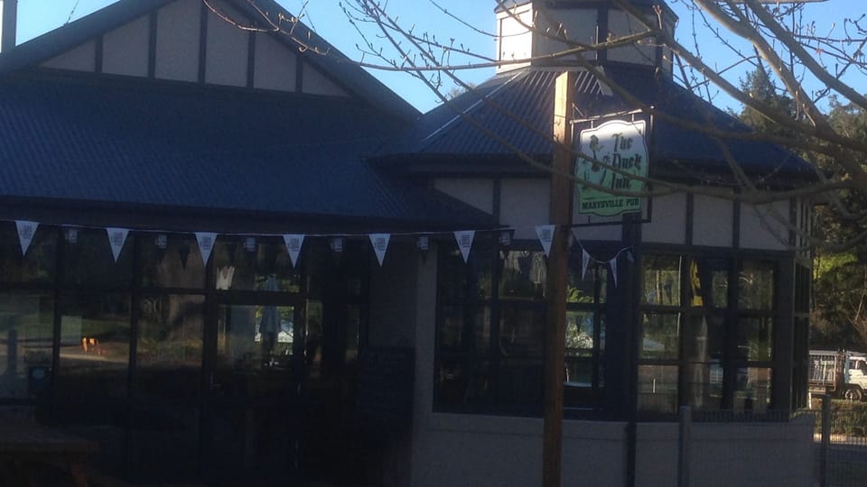 Duck Inn