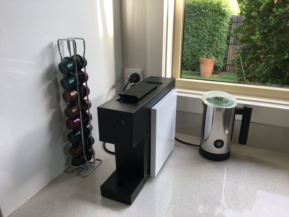 Coffee pod machine