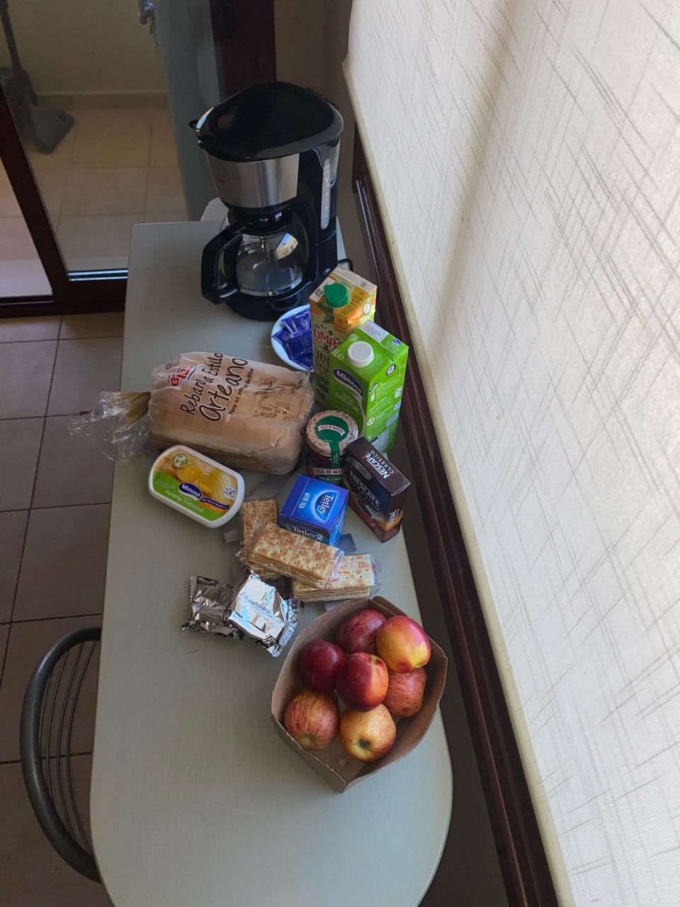 Food pack for your arrival 