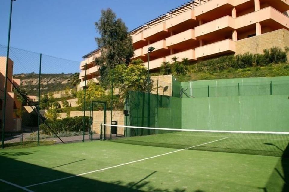 View from paddle court to appartement