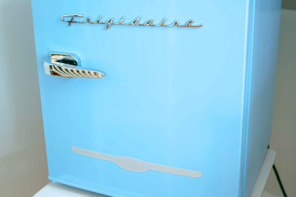 Room, 2 Queen Beds, Private Bathroom | Mini-refrigerator