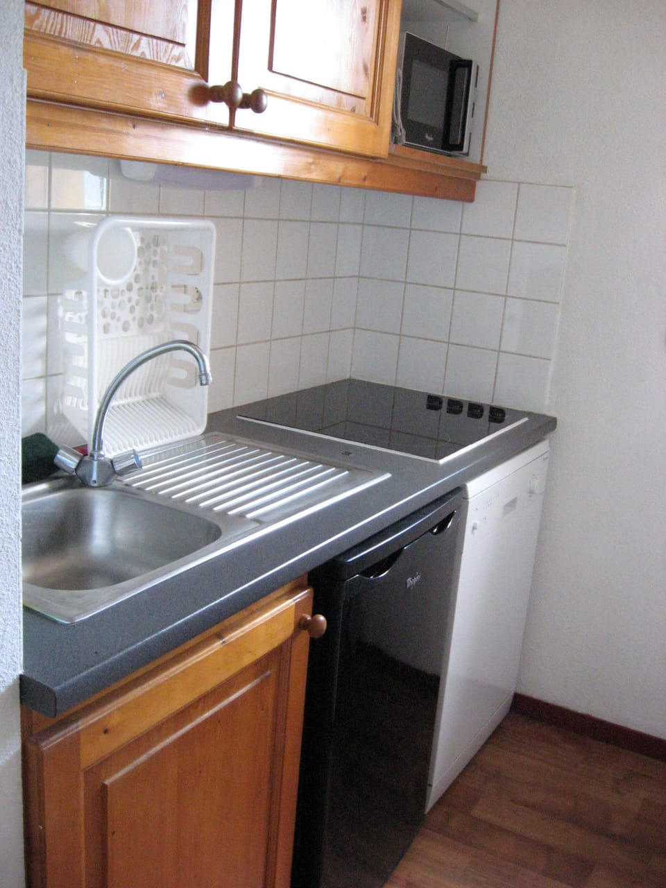 Equipped kitchen 