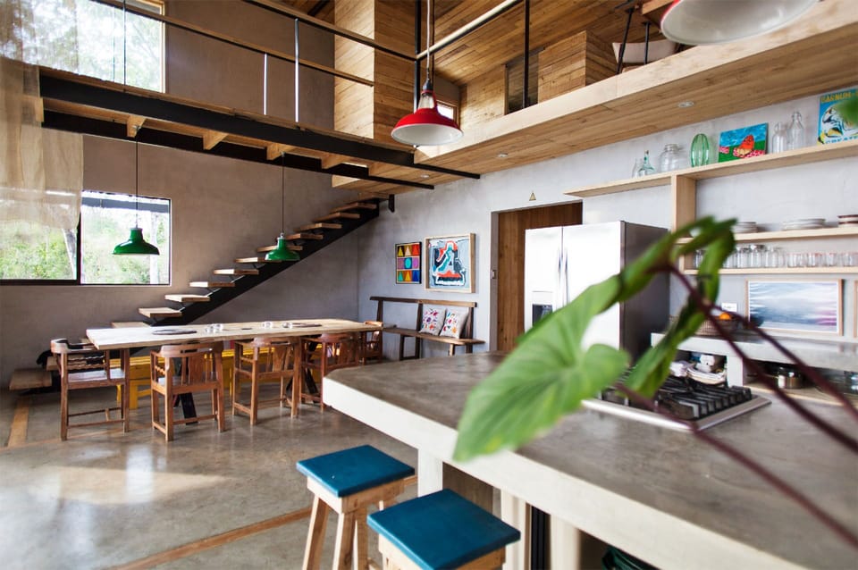 kitchen & dinning table