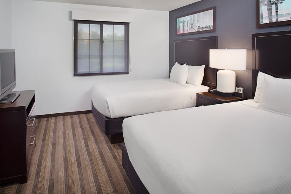 In-room safe, desk, laptop workspace, iron/ironing board
