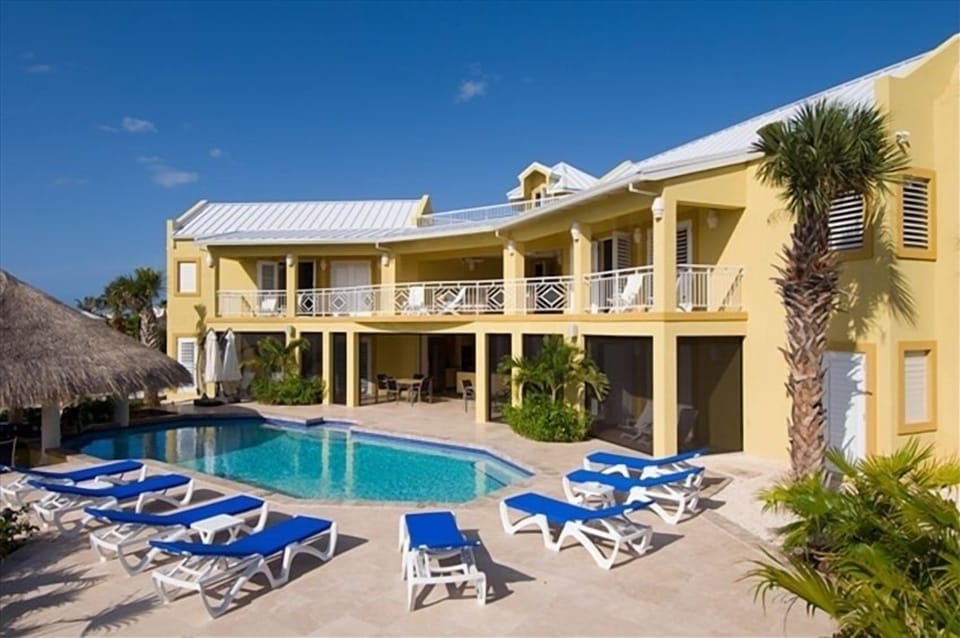 Pelican Vista pool, gazebo and house view