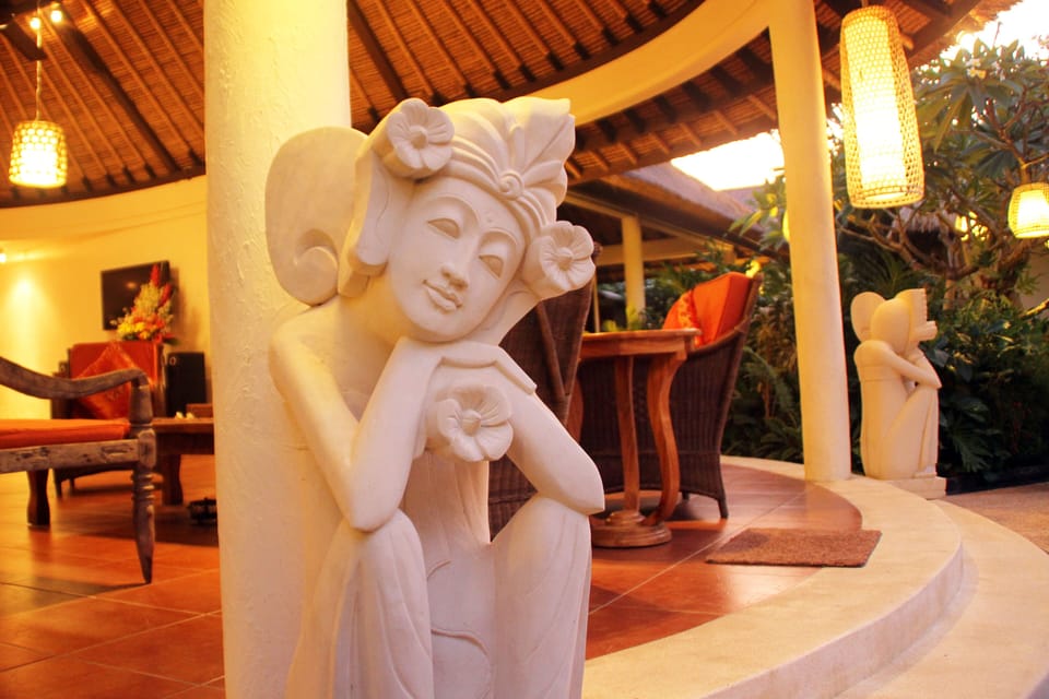 Full time housekeeping, our attentive staff will take care of your every need.