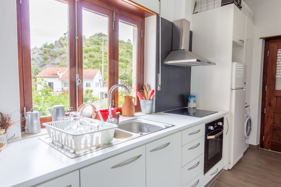 Cozinha equipada - Equipped kitchen 