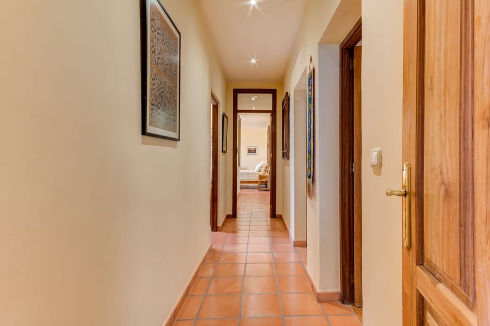 Hallway to bedrooms section