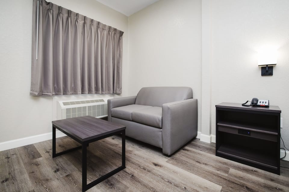 Premium bedding, down comforters, pillowtop beds, desk