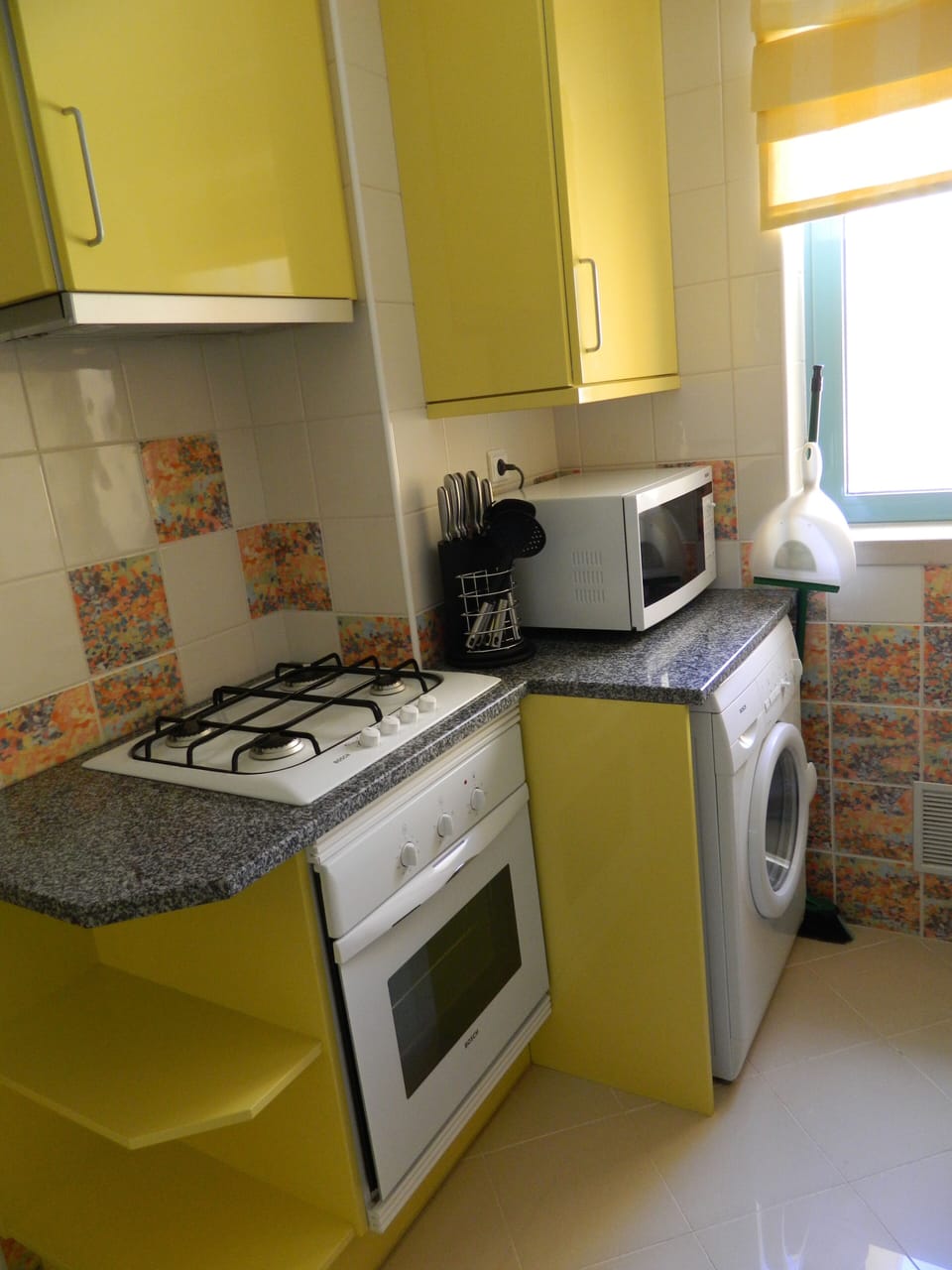 Kitchen appliances