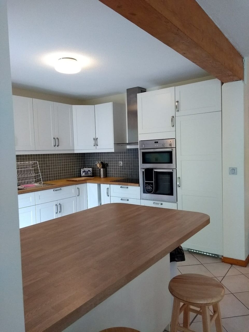 Fully fitted kitchen with everything you need to self cater