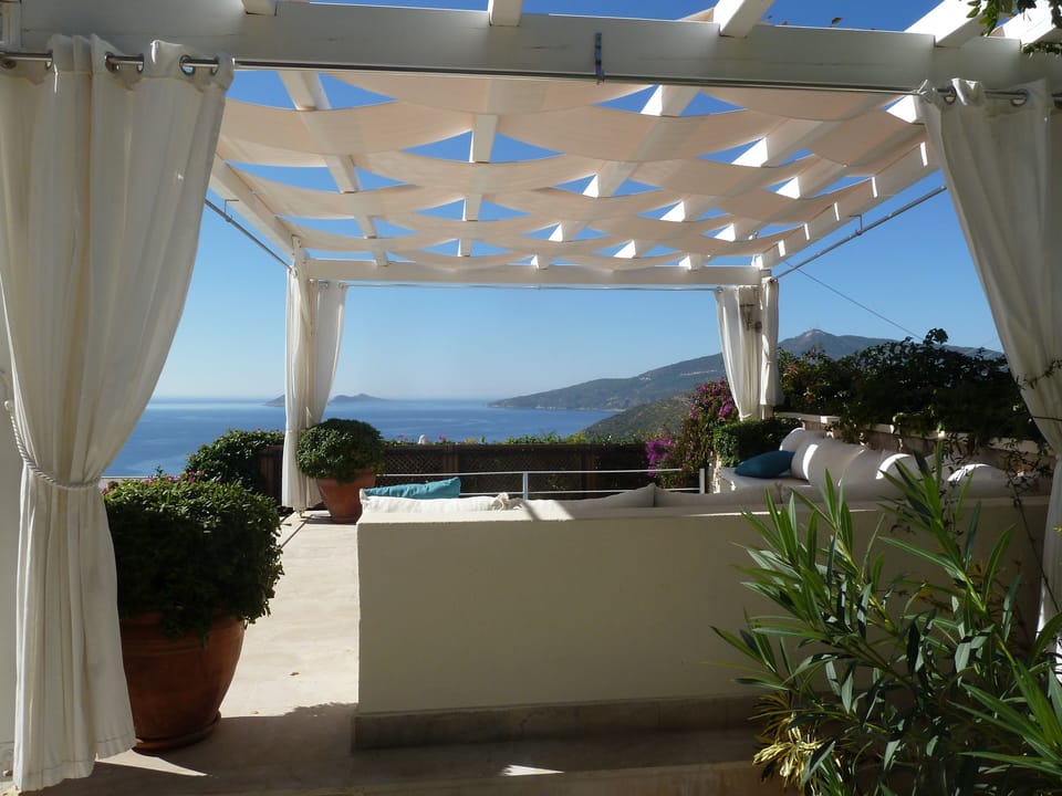 pergola