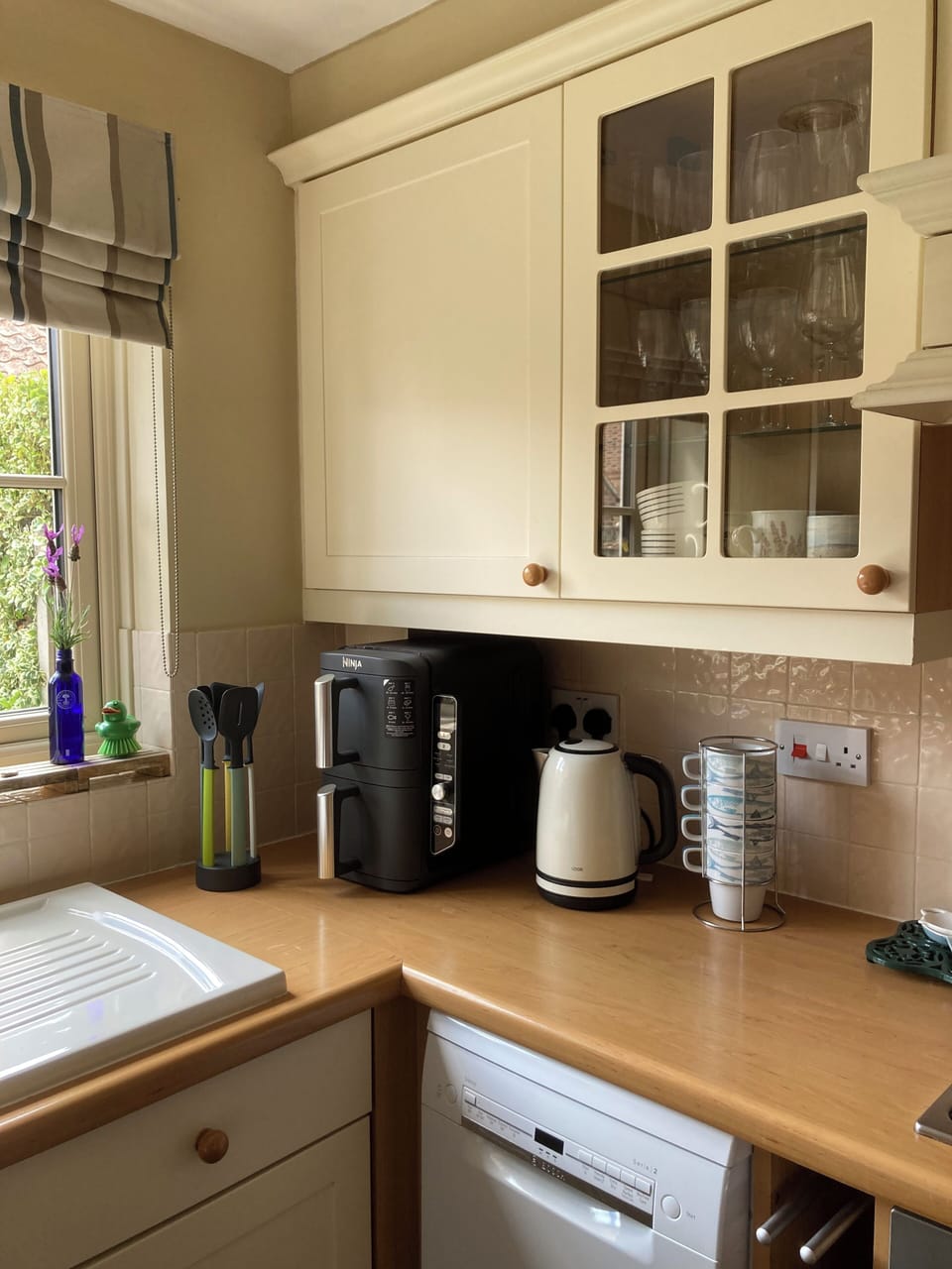 Kitchen equipment includes a recently introduced air fryer