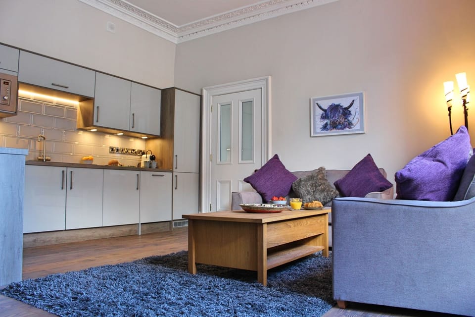 Open plan lounge and kitchen