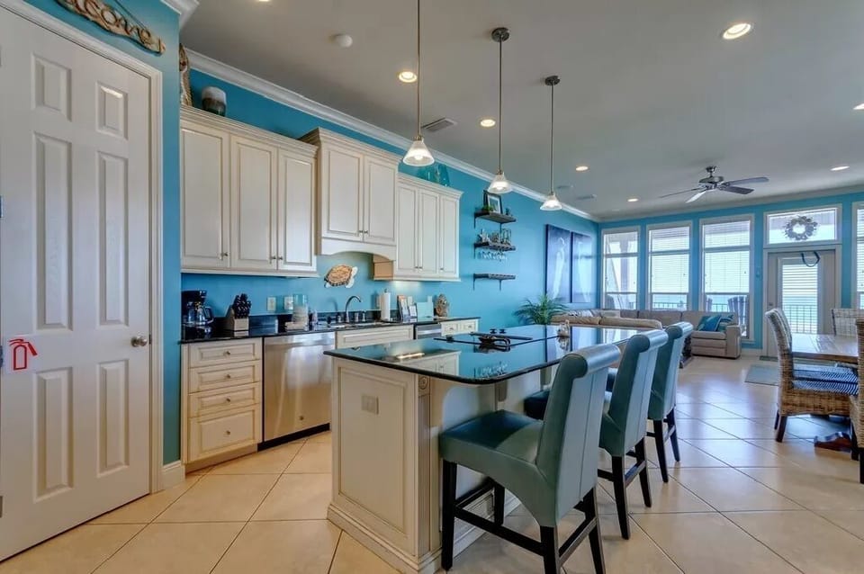 Gulf views from the entire main floor
