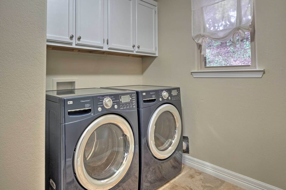Washer & Dryer | Laundry Detergent