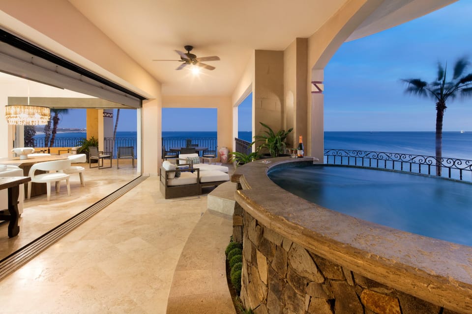 Hot tub on terrace