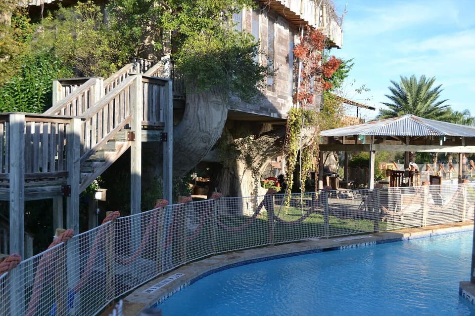 Deep side of the pool 