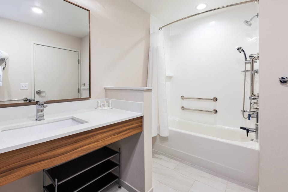 Free toiletries, hair dryer, towels