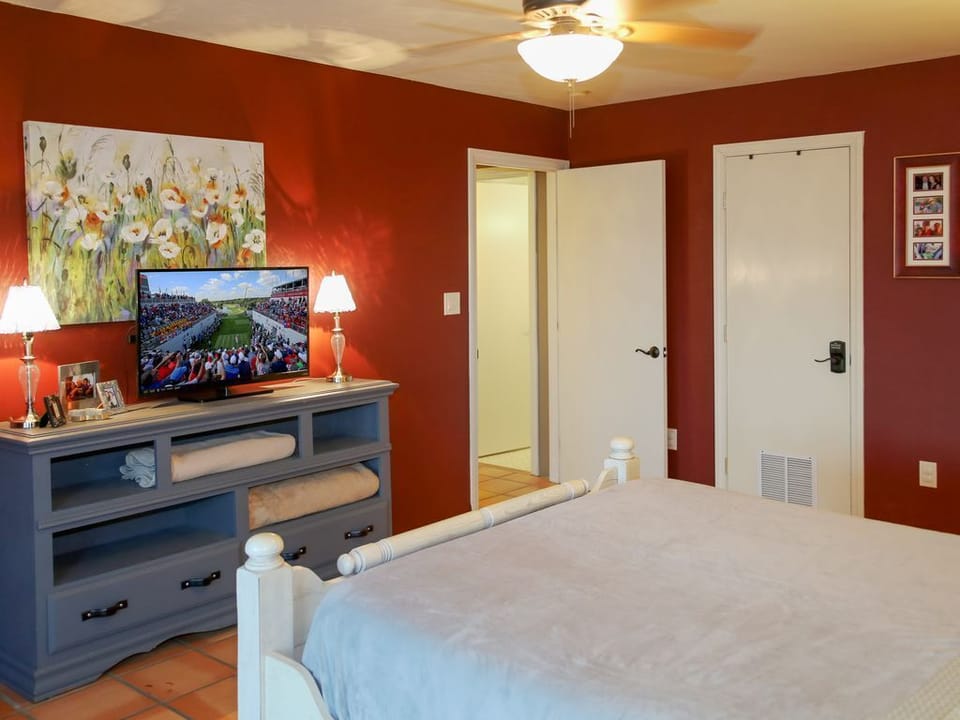 Master Bedroom Relaxation