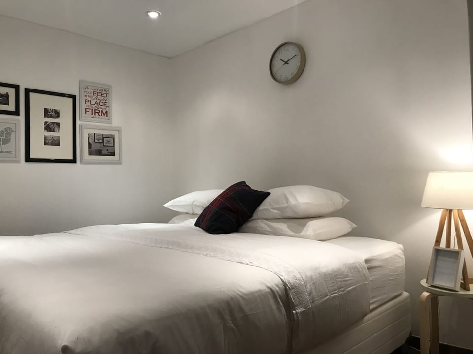 Double Room | Blackout drapes, free WiFi, bed sheets