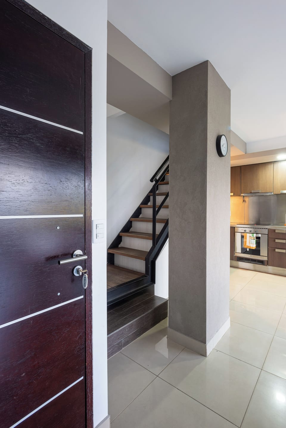 Apartment (Krund) | Living area | 32-inch LED TV with cable channels, pay movies, offices