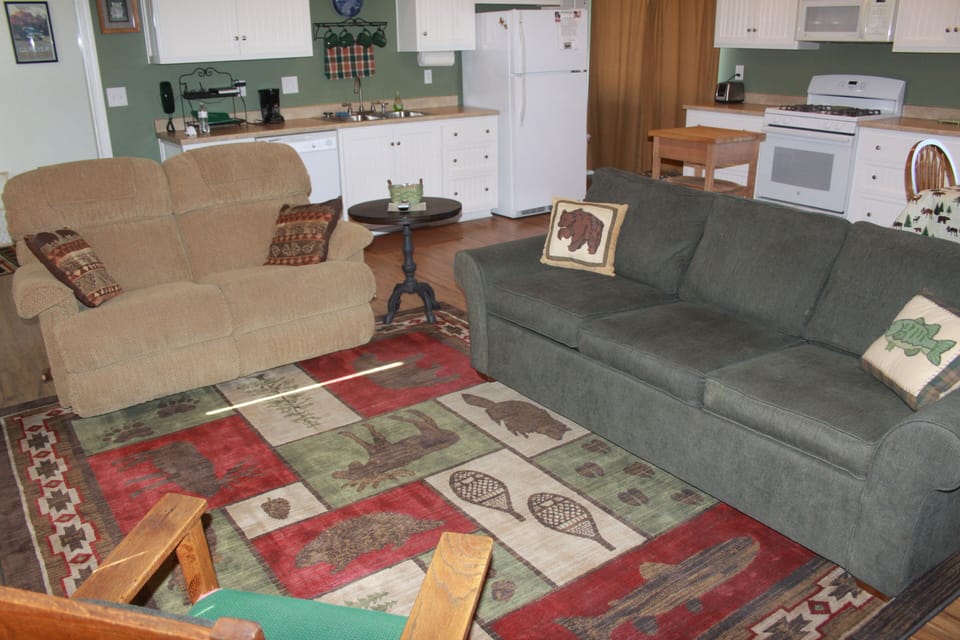 Living area with queen sleeper sofa in the greatroom.
