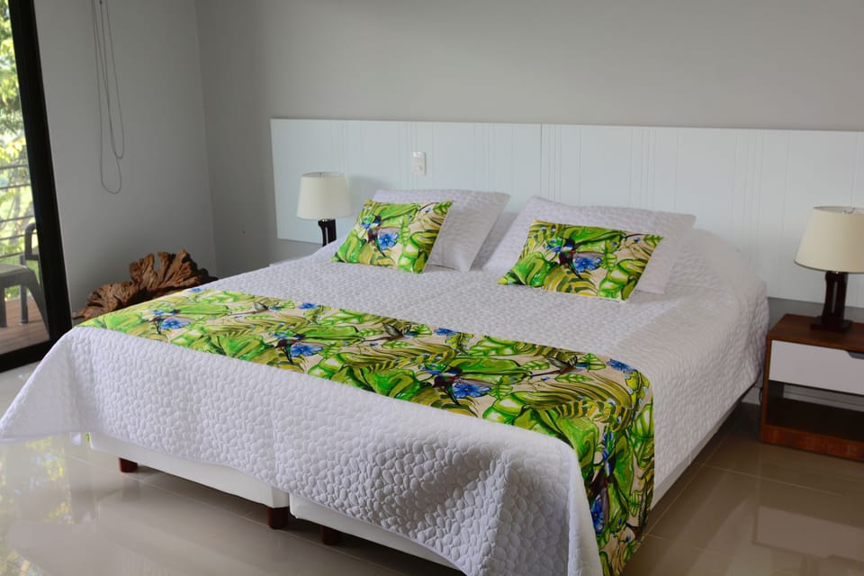 Superior Room, Mountain View | Free WiFi, bed sheets