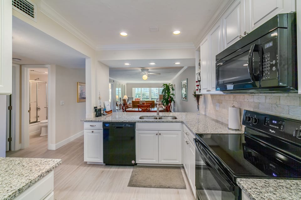 1-305 Kitchen