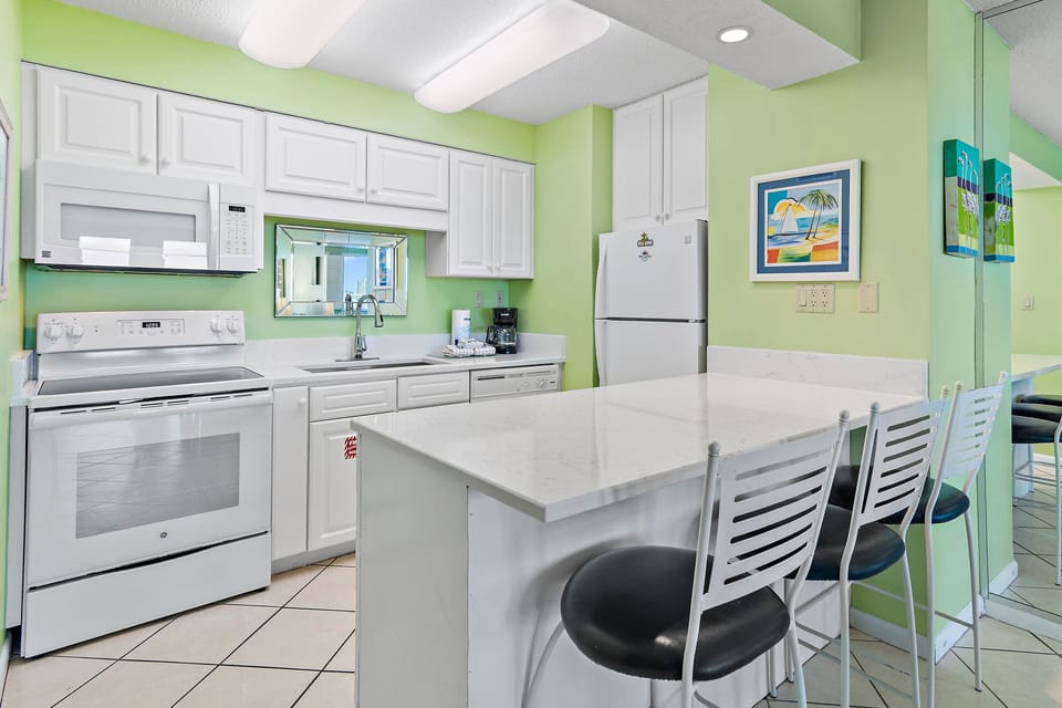 Kitchen and Bar Area