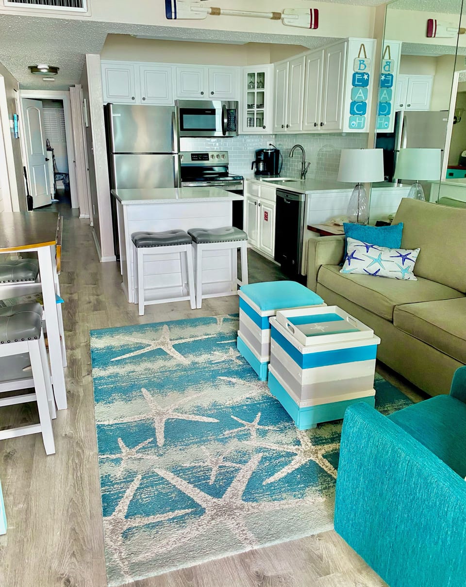 Living Room & Kitchen View