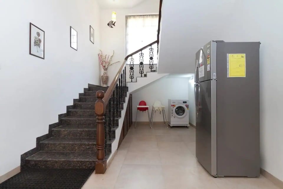 Renting a 7 BHK villa in Calangute close to the Beach