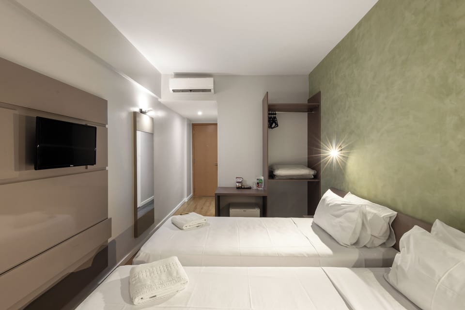Standard Single Room | Minibar, laptop workspace, free WiFi, bed sheets