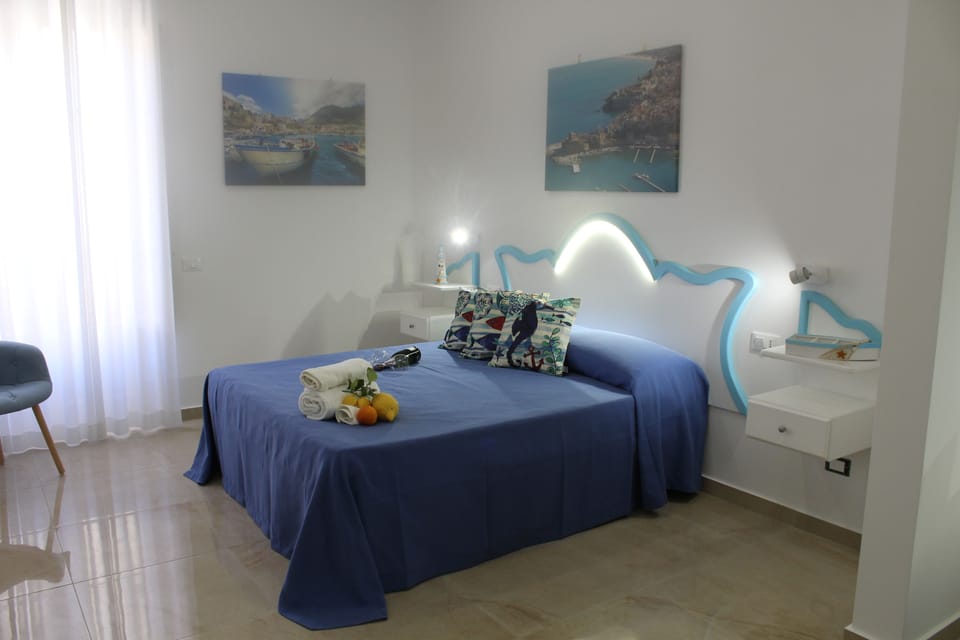 Double Room, Balcony | In-room safe, soundproofing, free WiFi
