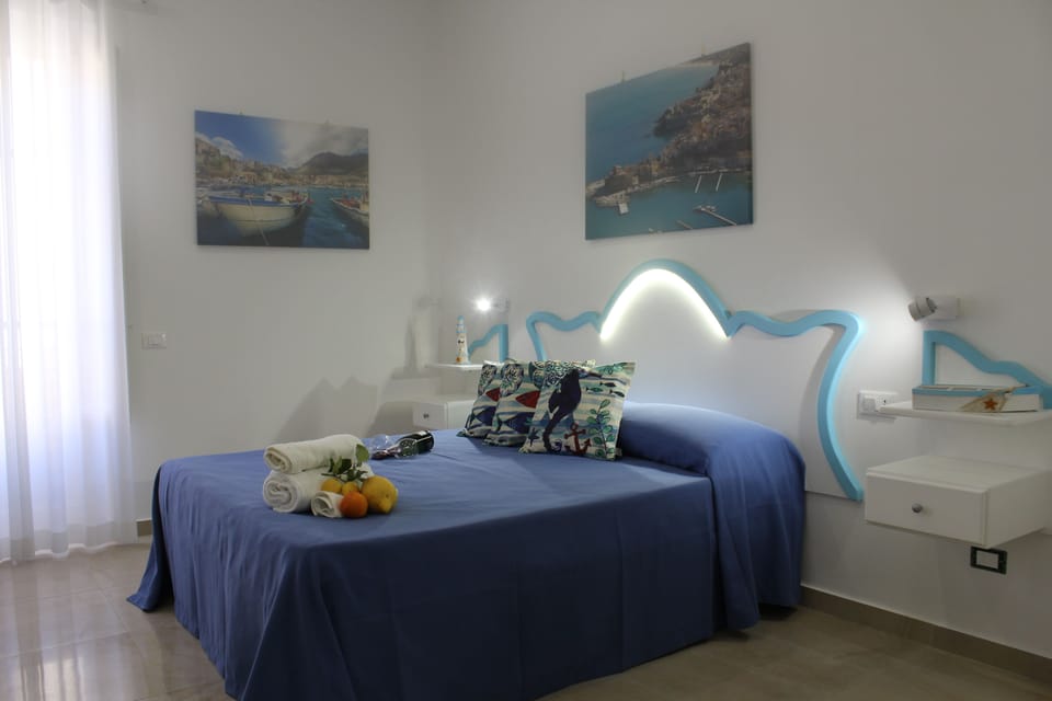 Superior Double Room, Balcony | In-room safe, soundproofing, free WiFi