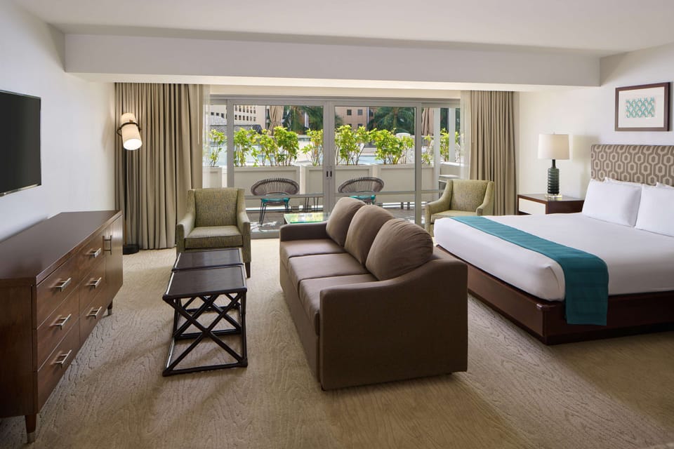 Luxury Suite, Poolside (Junior) | Premium bedding, pillowtop beds, in-room safe, blackout drapes