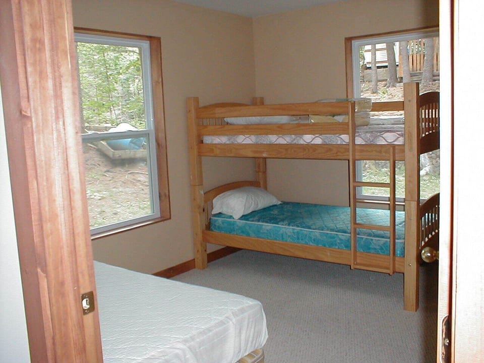 Bedroom bunk & 1 single