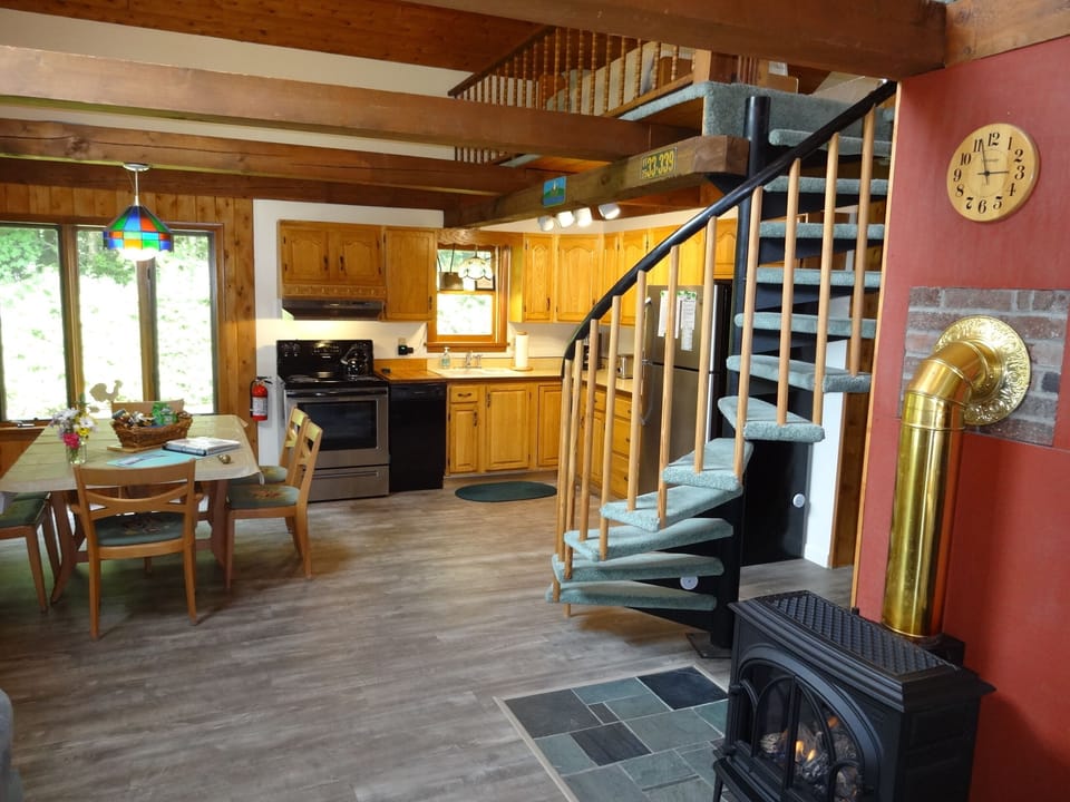 Fully modernized open floorplan  & stairs to the large sleeping loft