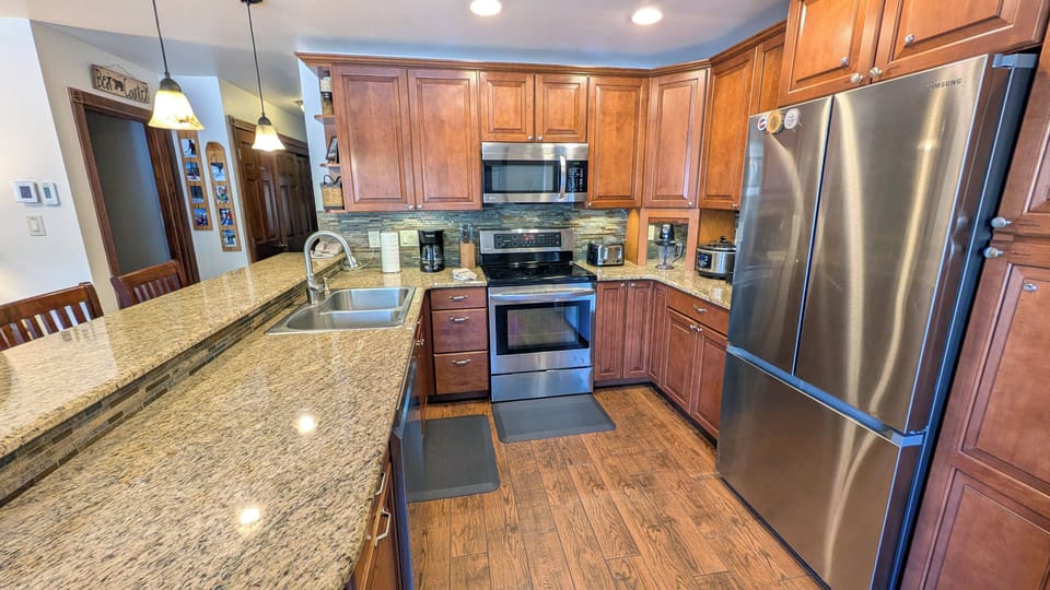 Beaver Creek West Condo S-1 kitchen