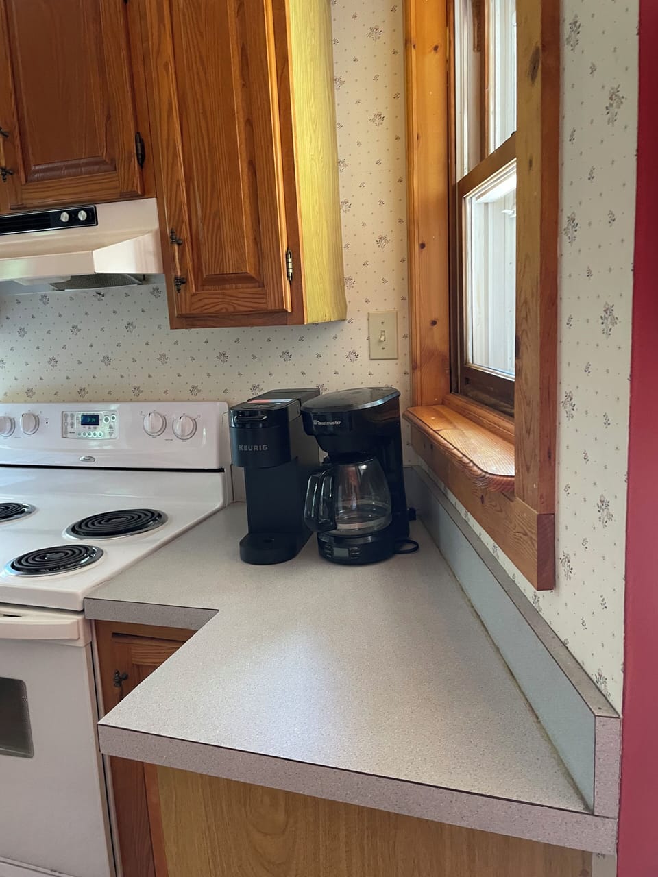 Keurig and Regular Coffee Makers